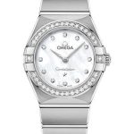 Omega Constellation Manhattan Quartz Watch – 25 mm Steel Case – Diamond-Paved Bezel – Mother-Of-Pearl Diamond Dial – 131.15.25.60.55.001