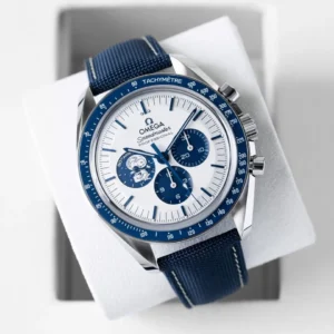 Omega Speedmaster “Silver Snoopy” 42mm – Stainless Steel
