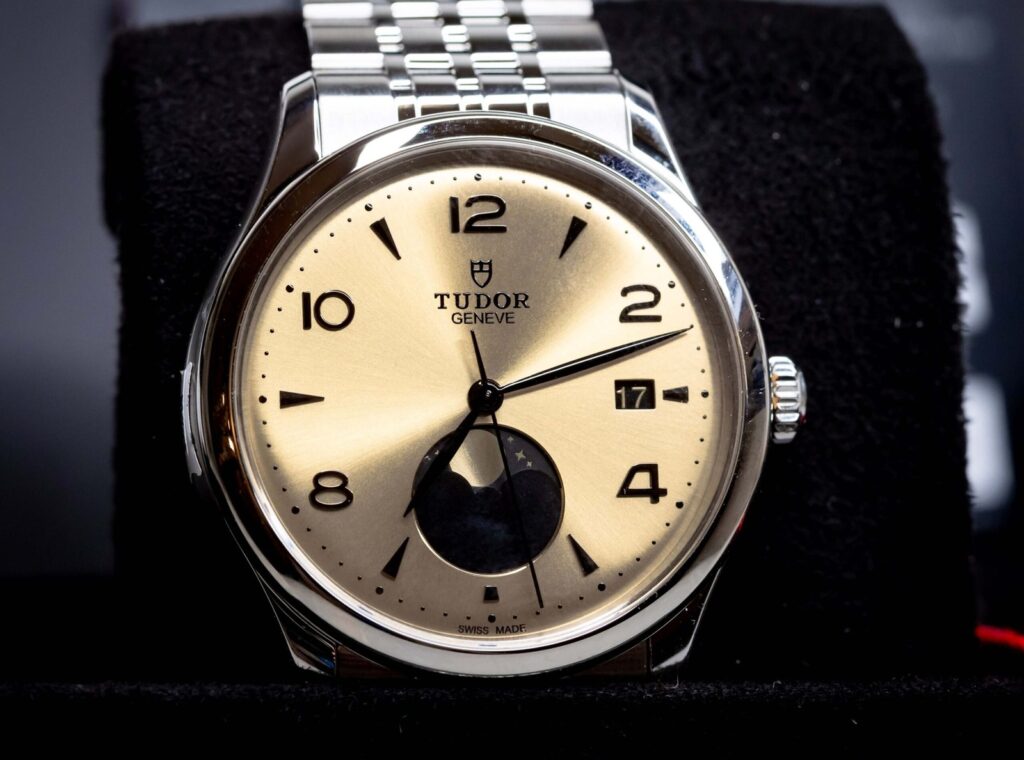 Tudor 1926 Luna 39mm Champagne Dial