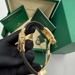 Rolex Daytona “Pikachu” 40mm – Yellow Gold, Oysterflex