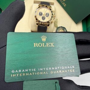 Rolex Daytona “Pikachu” 40mm – Yellow Gold, Oysterflex