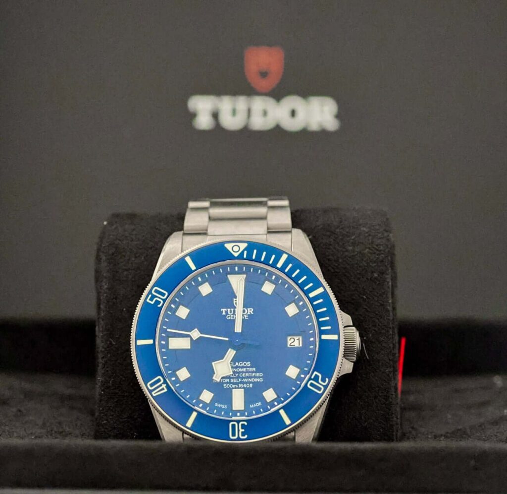 TUDOR Pelagos Titanium Diver watch – 42mm Blue Dial Diver – Full Set
